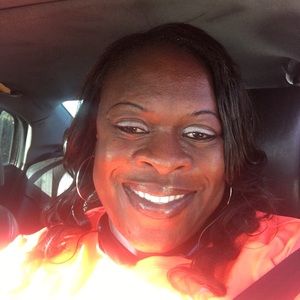 Meet your Posher, Sherry