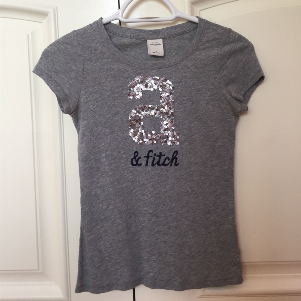 Light Grey Abercrombie Kids Tee w/ sparkle