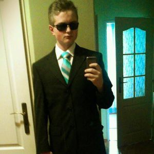 Meet your Posher, Marek