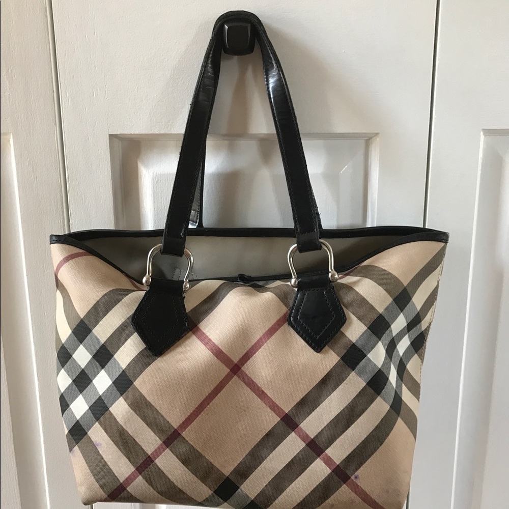 Burberry nova check tote bag
