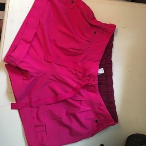 Lululemon spring break away shorts