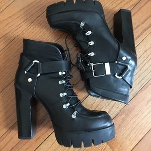 Zara heeled boots