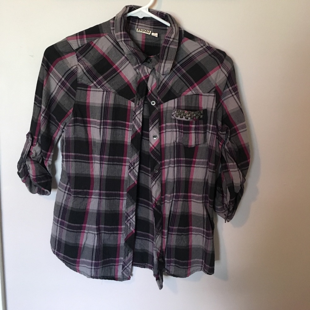 Button up plaid shirt