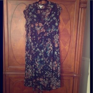 Floral Sheer Hi-Low Layering Piece