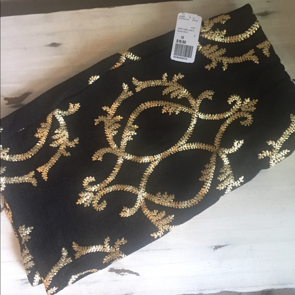 Forever 21 plus size skirt