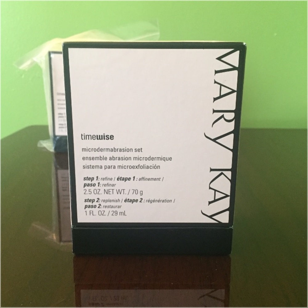 Mary Kay TimeWise® Microdermabrasion Plus Set