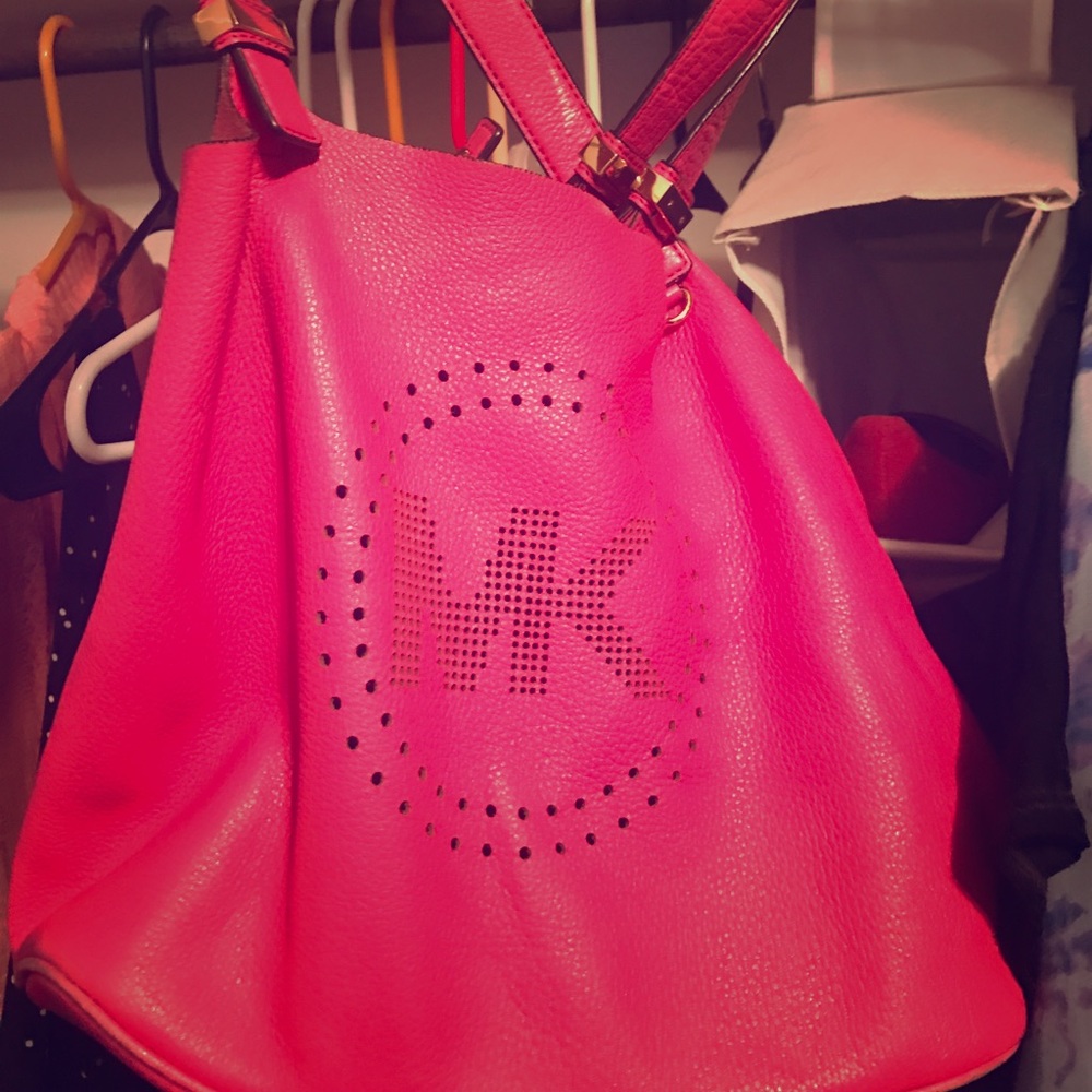 Michael Cors hot pink purse