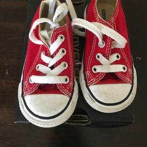 Infant converse red/ white