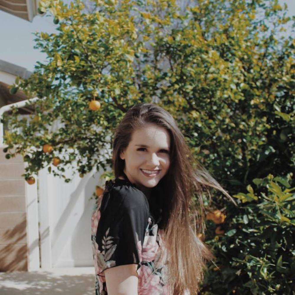 Meet your Posher, Lauren