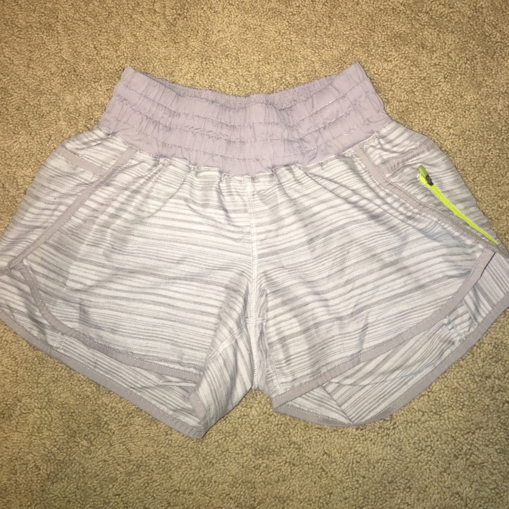 Gray Lulu lemon tracker shirt