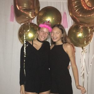 Meet your Posher, Blythe