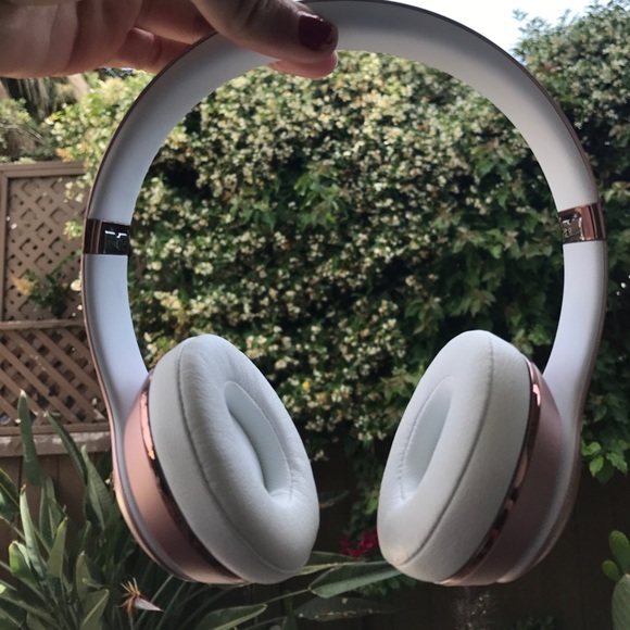 Beats solo 3 wireless - Picture 2 of 3