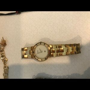 Gucci Gold Watch