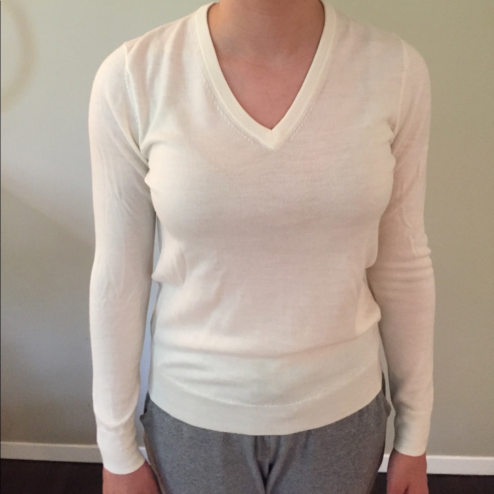 Cream wool sweater-with tags!!