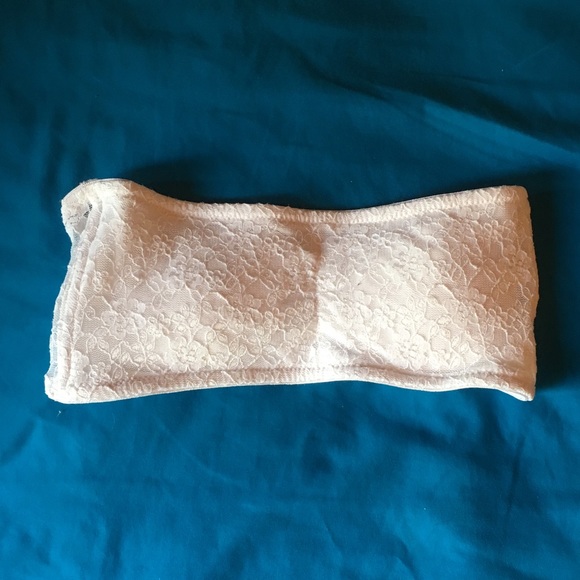 Super cute white bandeau/bralette - Picture 1 of 2