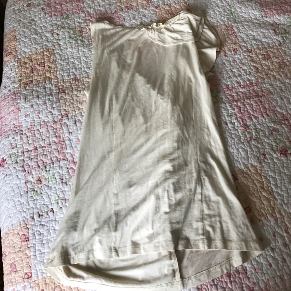 Cream colored tank top. ❤️ Bundle 3 for $25 ❤️ - Picture 2 of 2