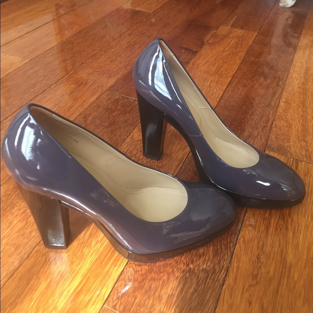 Hogan Rubber Patent Heel Pumps