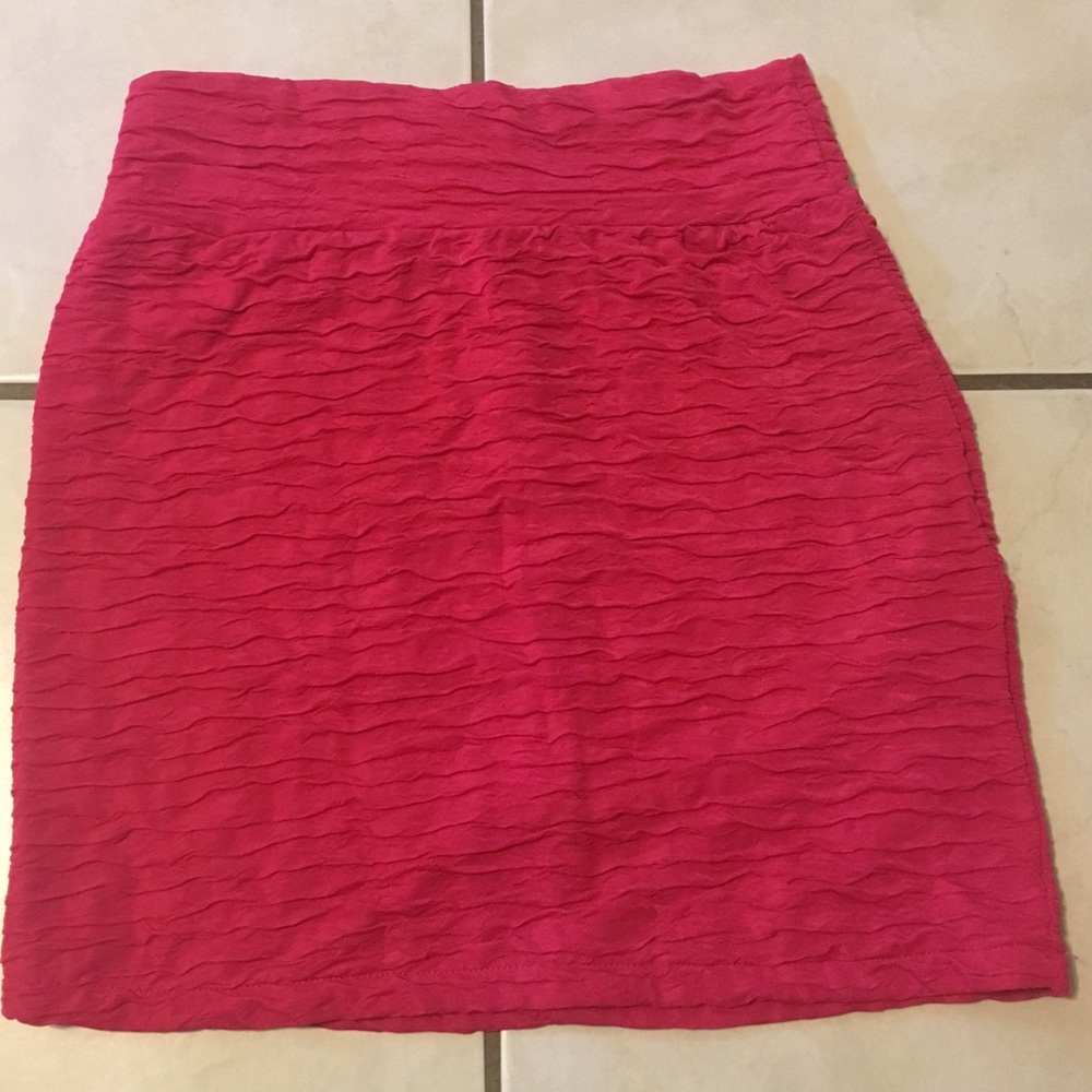 Pink pencil skirt