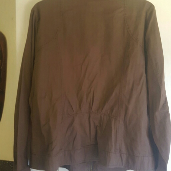 Lightweight jacket - Picture 2 of 2