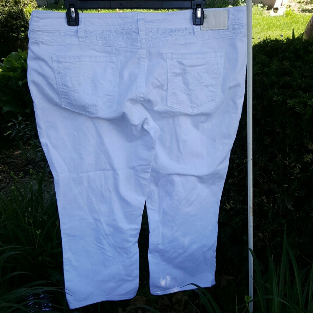 White Capris