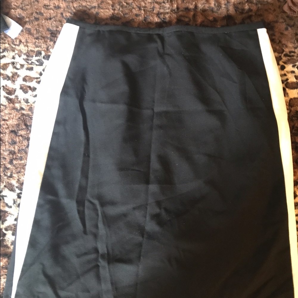 MIDI black n white Calvin Klein skirt