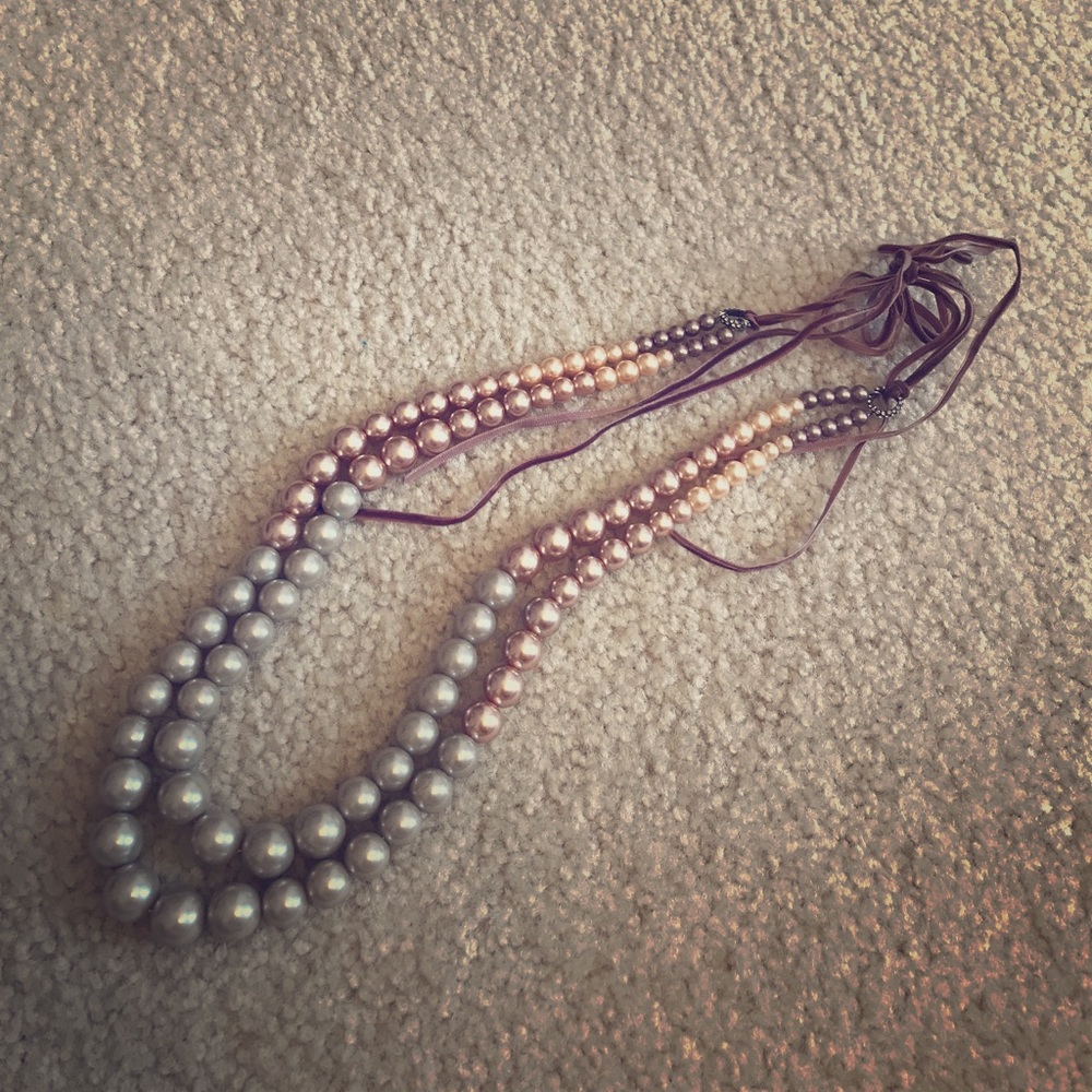 Pink & Gray Pearl Necklace