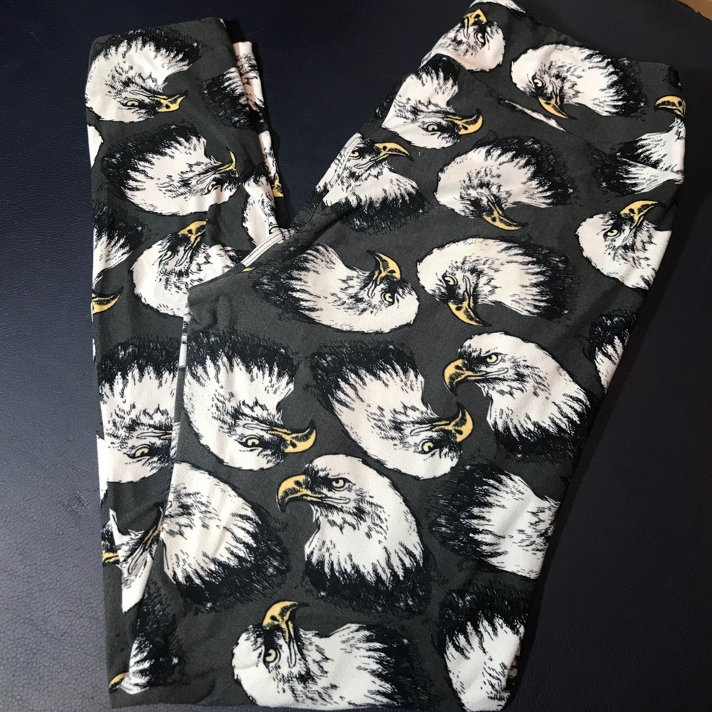 🦅LuLaRoe Tall & Curvy Eagle Print leggings🦅