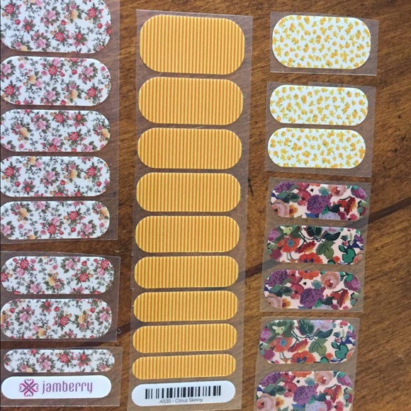 Rare HTF Jamberry Nail Wraps - Picture 2 of 5
