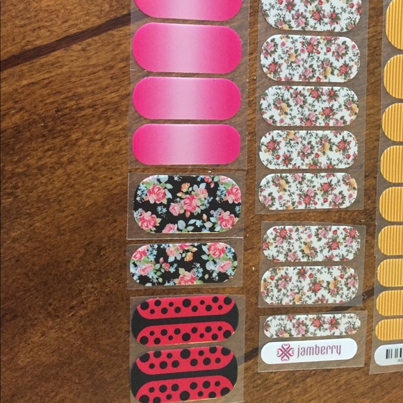 Rare HTF Jamberry Nail Wraps - Picture 3 of 5
