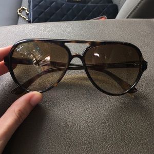 Ray-Ban Cats 5000 Classic