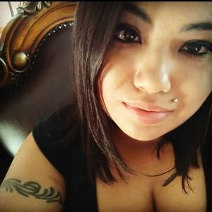 Meet your Posher, Esther