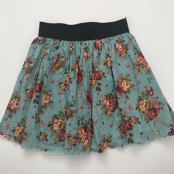 36.5 Degrees Dresses & Skirts - Teal Vintage Style Pattern Skirt