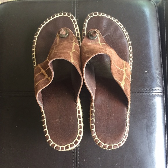 Andre Assous Wedges - Picture 2 of 4