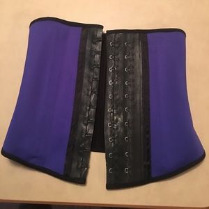 Ann Michell waist trainer