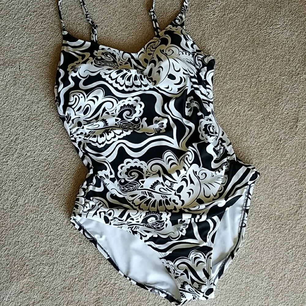 Swimsuit by Wswim