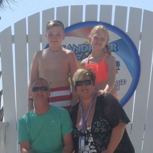 Meet your Posher, Christy