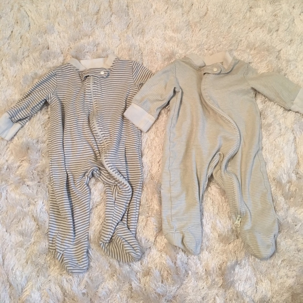 Pair of Dor Dor & Gor Gor Organic Cotton Footies