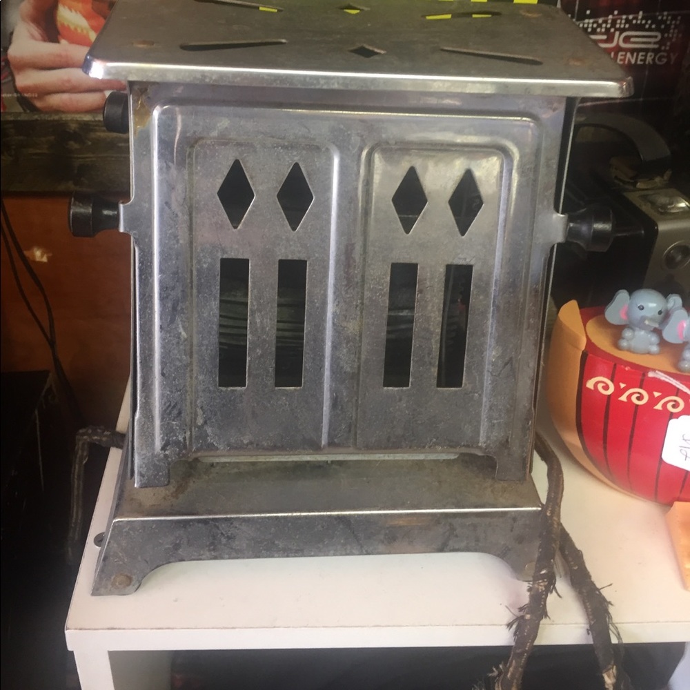 Vintage 1920's toaster