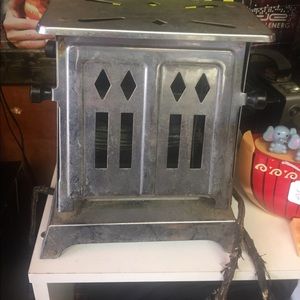 Vintage 1920's toaster
