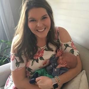 Meet your Posher, Laura