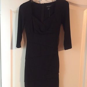 White House Black Market quarter sleeve dress