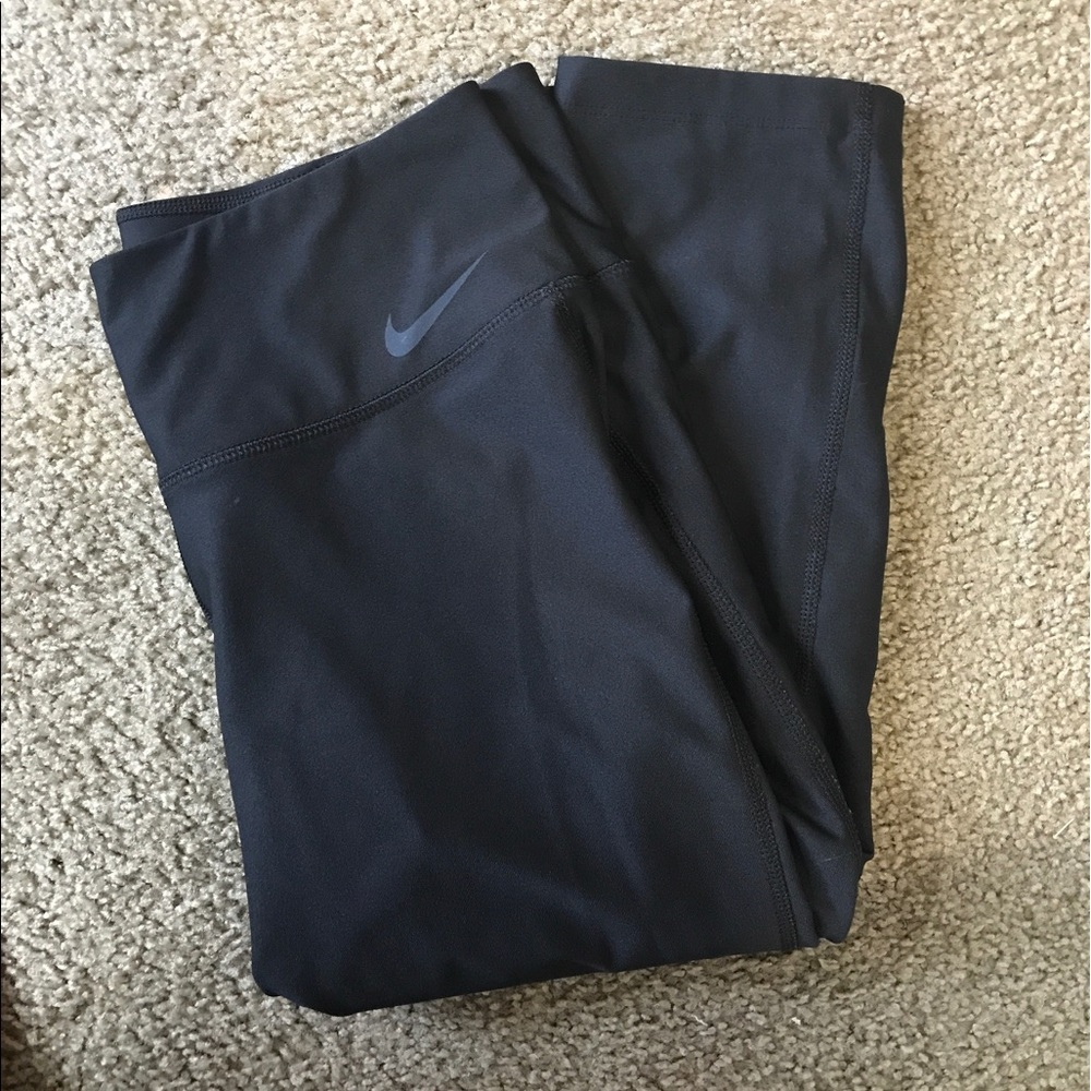 Nike Legendary Performance