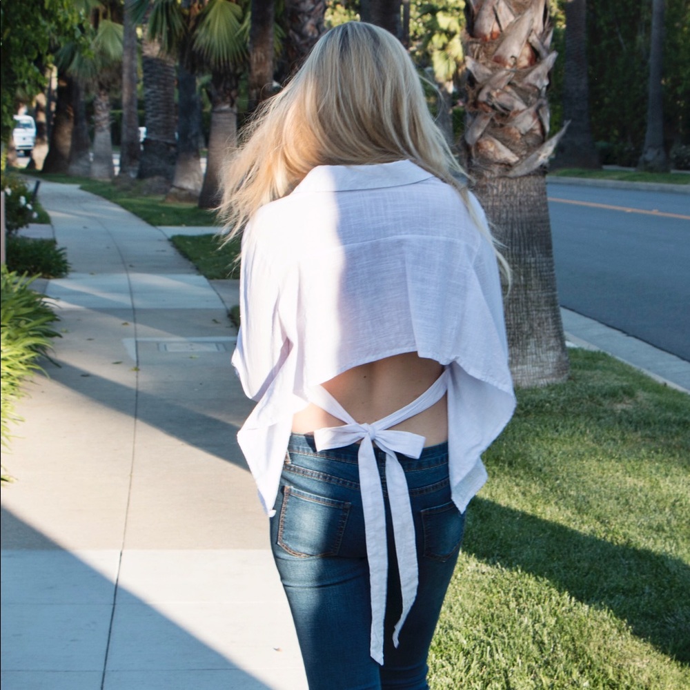 NEW! 🌻 This is happiness 🌻button down shirt