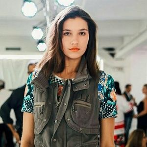 Meet your Posher, Leanne