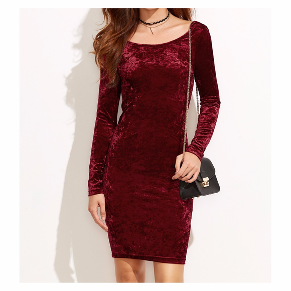 ❗️FINAL PRICE❗️ Red Cowl Back Velvet Bodycon Dress - Picture 3 of 7