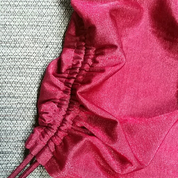 Ladies swimsuit - Picture 2 of 3