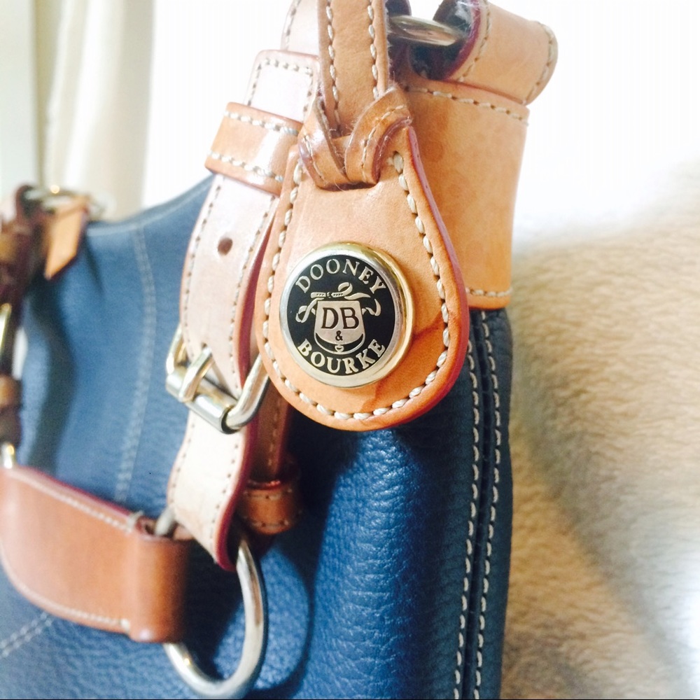 DOONEY & BOURKE All Weather Leather 2 Purse