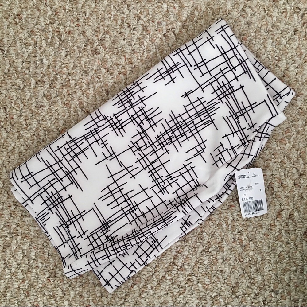 F21 Soft pencil skirt