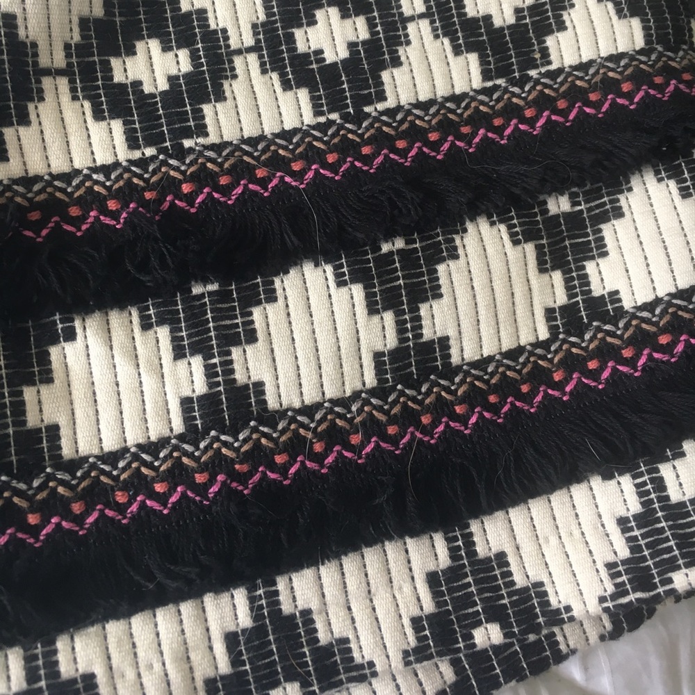 Patterned skirt - Picture 3 of 3