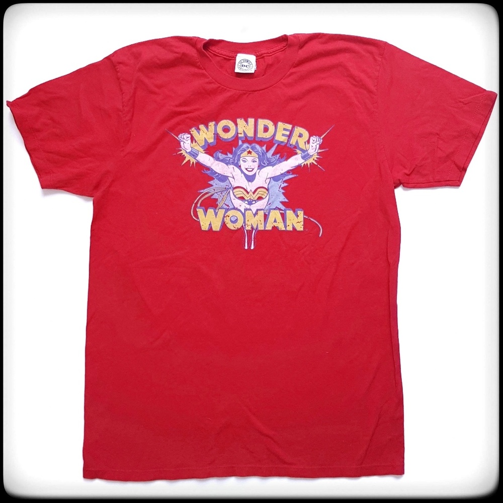 Wonder Woman red tee shirt NWOT